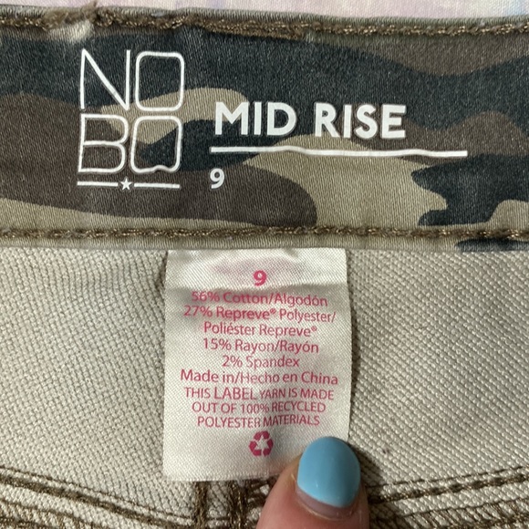 No Bo • Camouflage Cargo Mid-rise Skinny Jeans - Picture 3 of 10